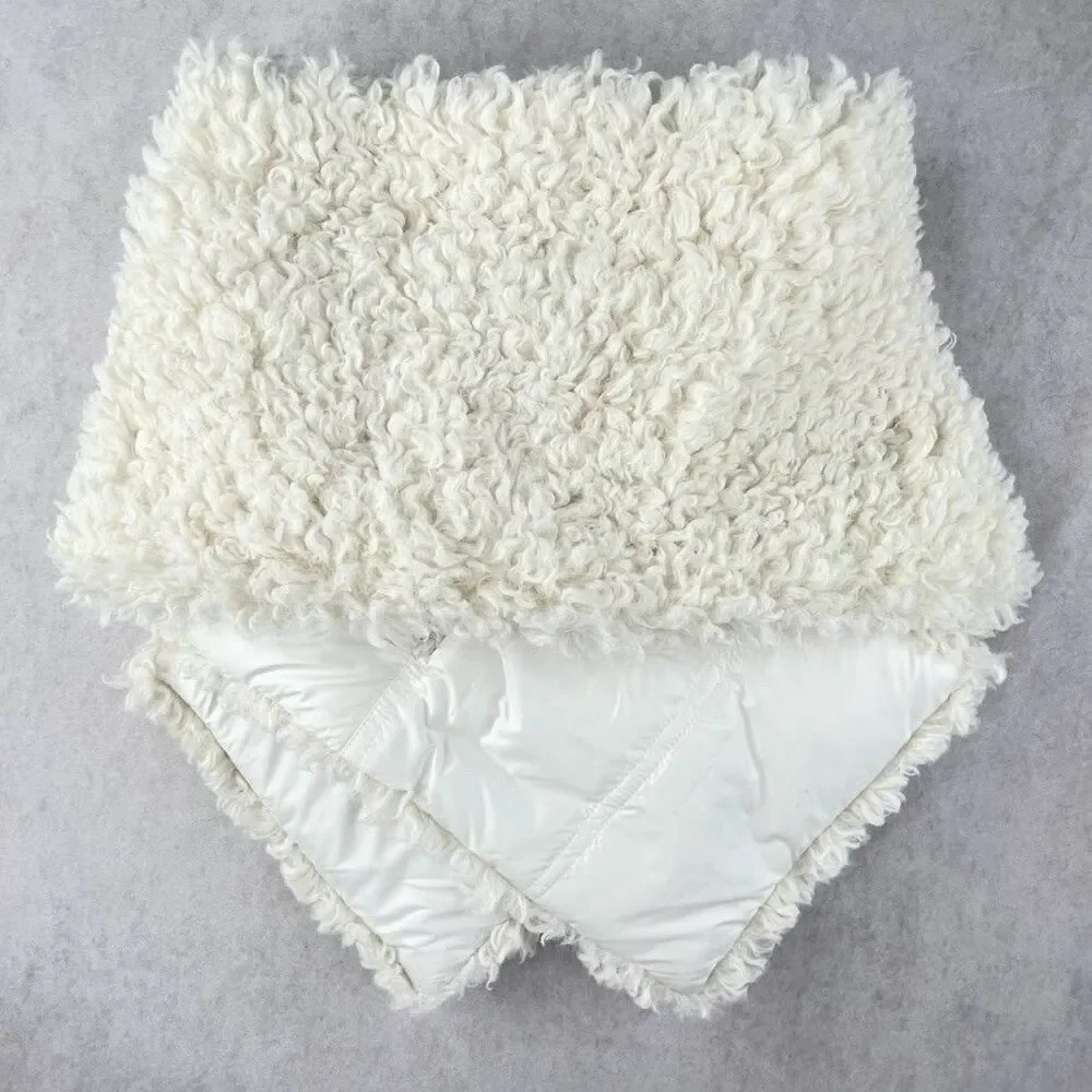 Adrienne Landau Pull Through Scarf Ivory Faux Sheepskin Plush Cozy 38
